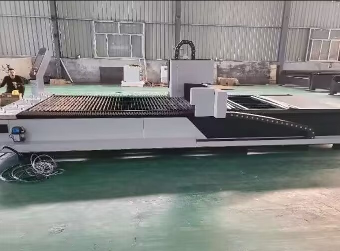 激光切割機 激光切割機